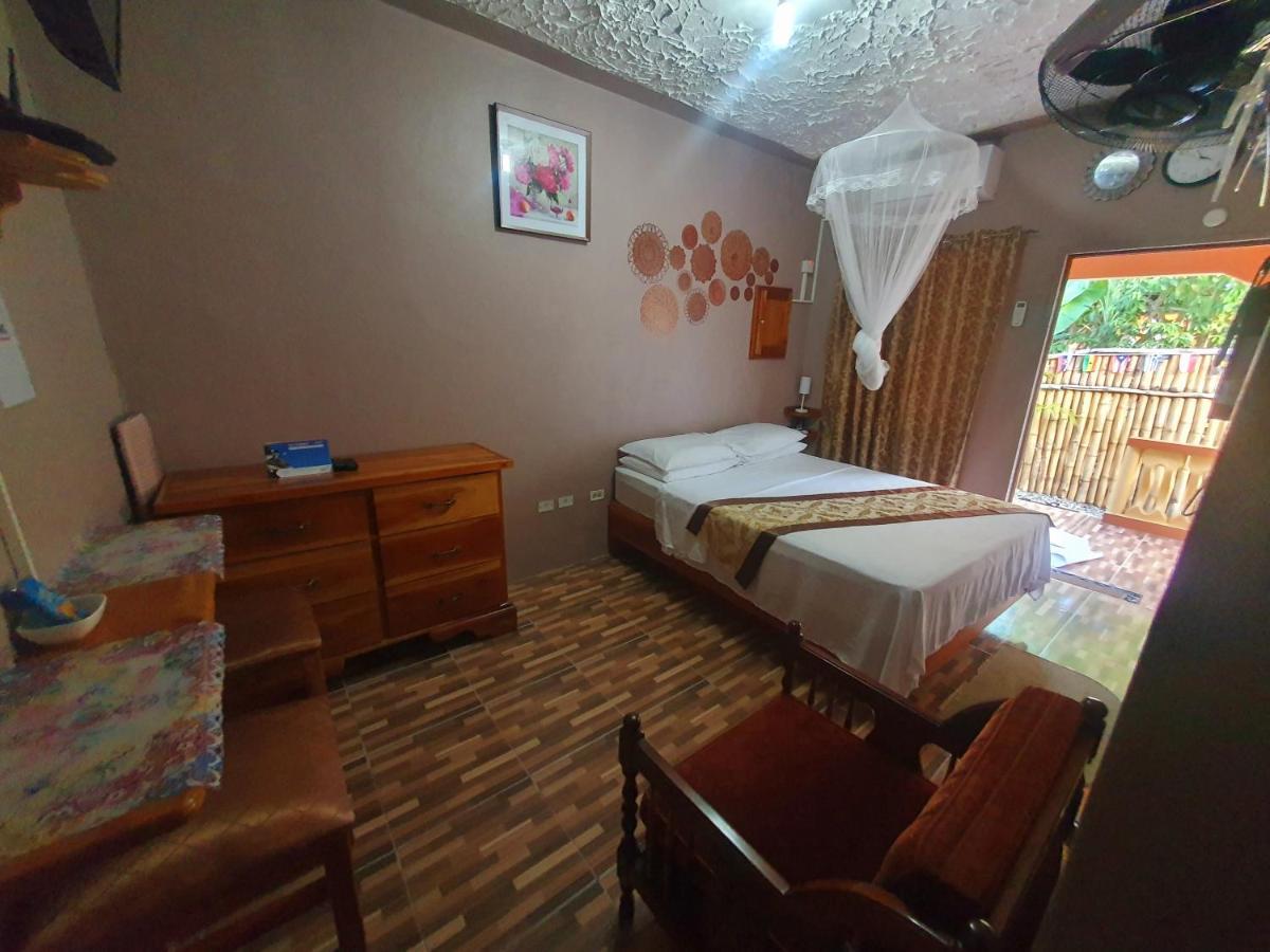 Mesmerize Guest House 安东尼奥港 外观 照片