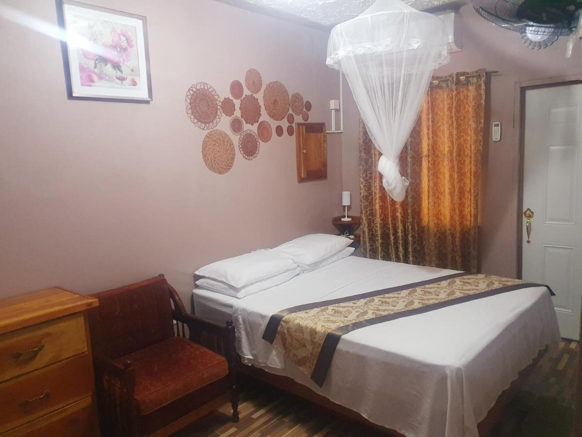 Mesmerize Guest House 安东尼奥港 外观 照片